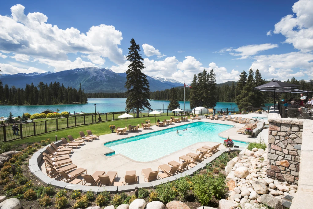 Fairmont Jasper Park Lodge